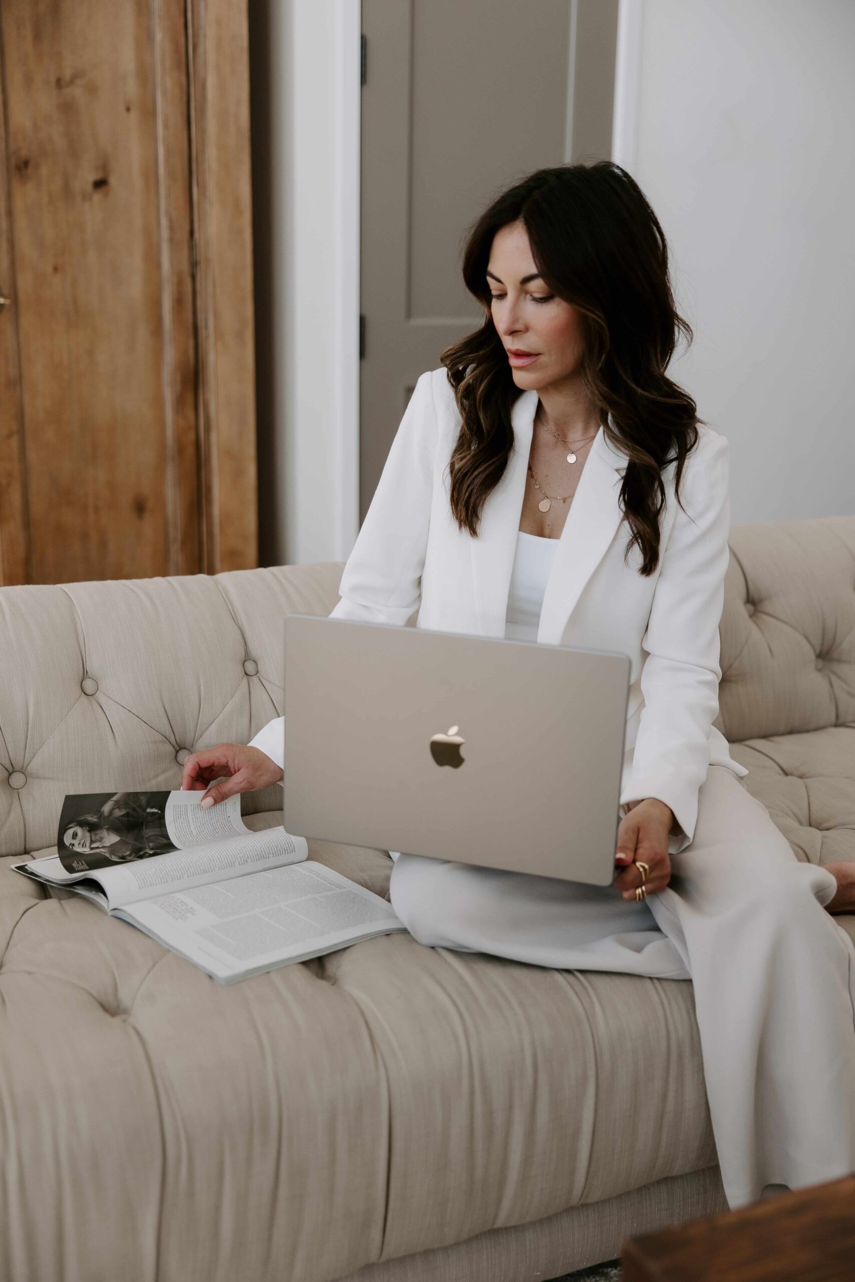 Paid ads vs Organic Traffic: Which is better?